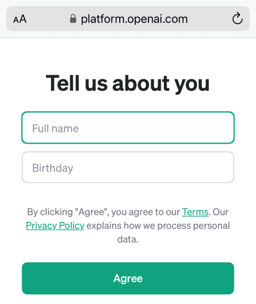 Llegarás a un formulario donde deberás proporcionar tu apellido y nombre, así como tu fecha de nacimiento.